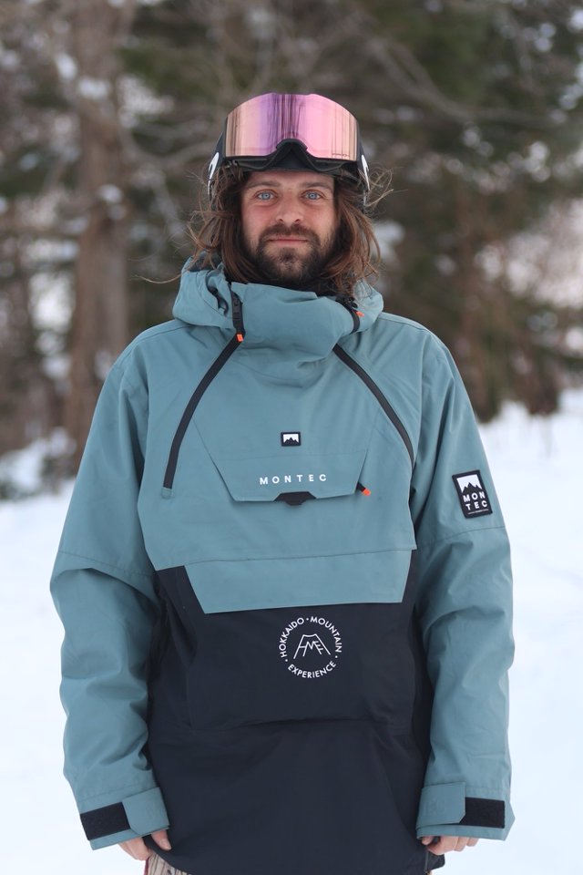 Plume Ridge Snowsports – 翎雪岭滑雪學校